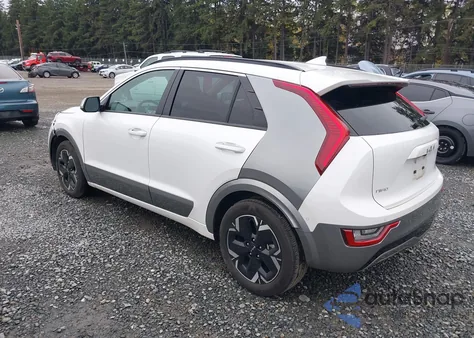 2023 Kia Niro Ev Wave z USA, uszkodzony, nr VIN KNDCT3L18P5016566